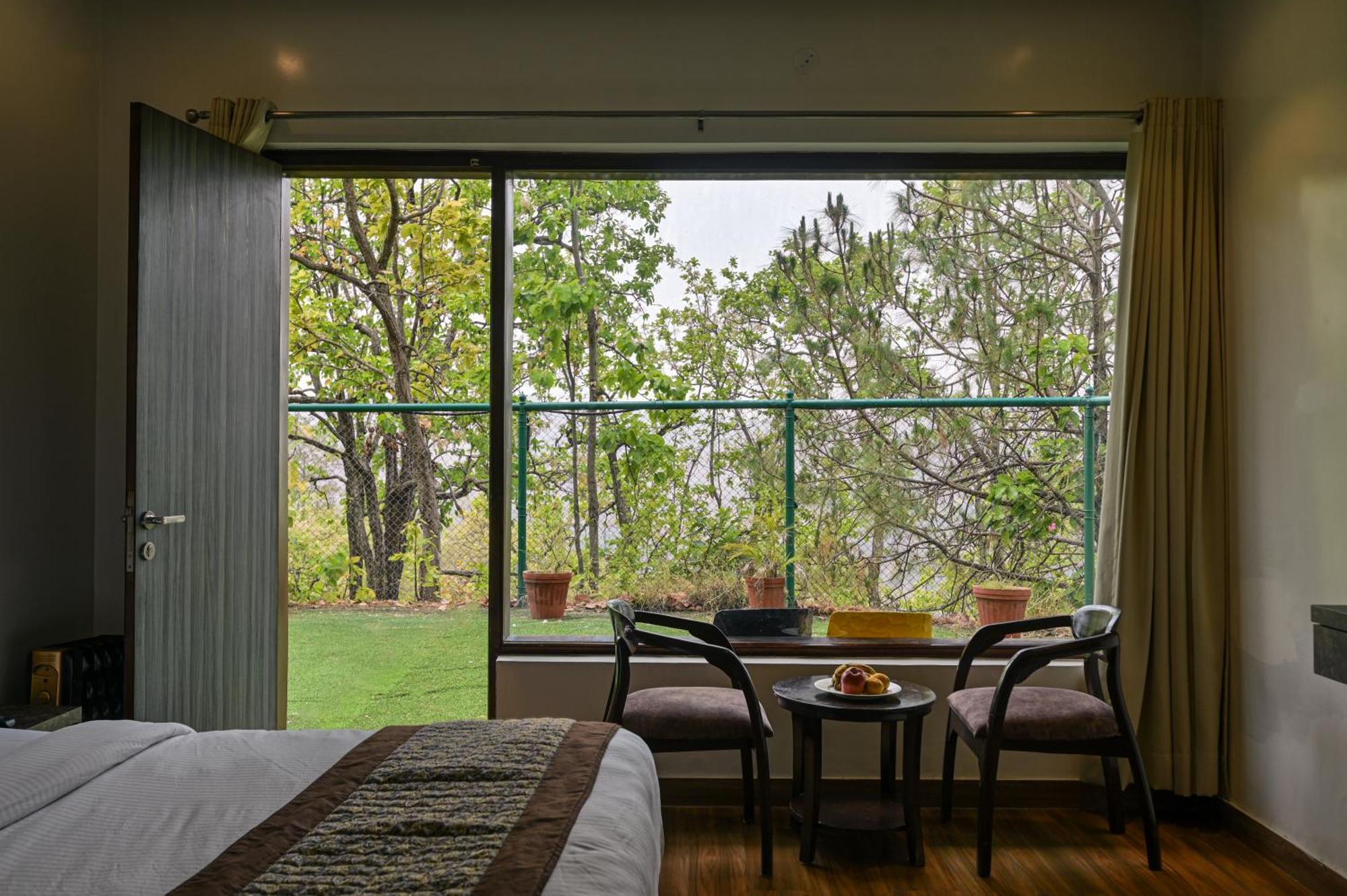 Aavaas Hill Resort Lansdowne Zewnętrze zdjęcie
